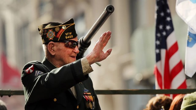 A World War II veteran participates in the 2019 Veterans Day Parade in New York City. (Spencer Platt/Getty Images)
