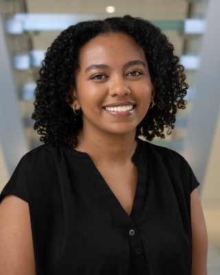 Photo of Blen Wondimu Download Blen Wondimu's photo