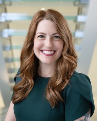 Download Kirsten Lesage's photo